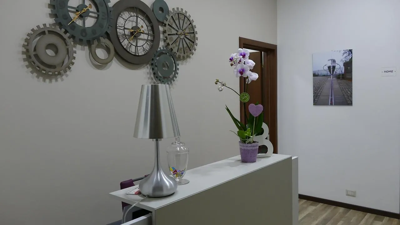 B&B Fusorario Catania 3*,  Italy